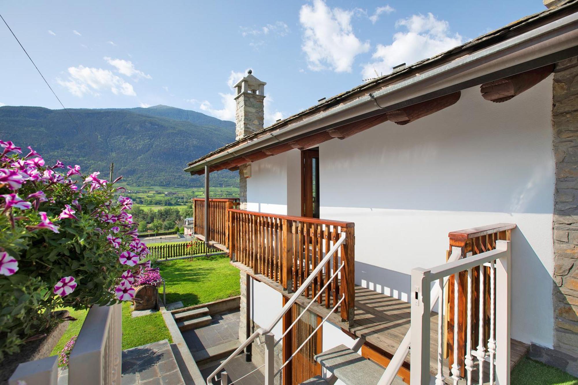 Apartment Casa Sabrina - Bianco Aosta